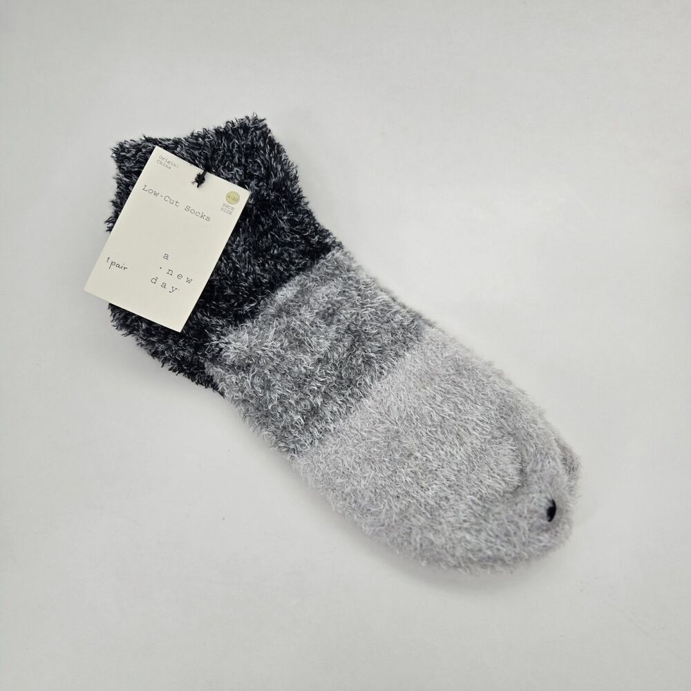 Target A New Day Soft Fuzzy Ankle Socks Gray‎ Stripes Relaxing Cozy Loungewear